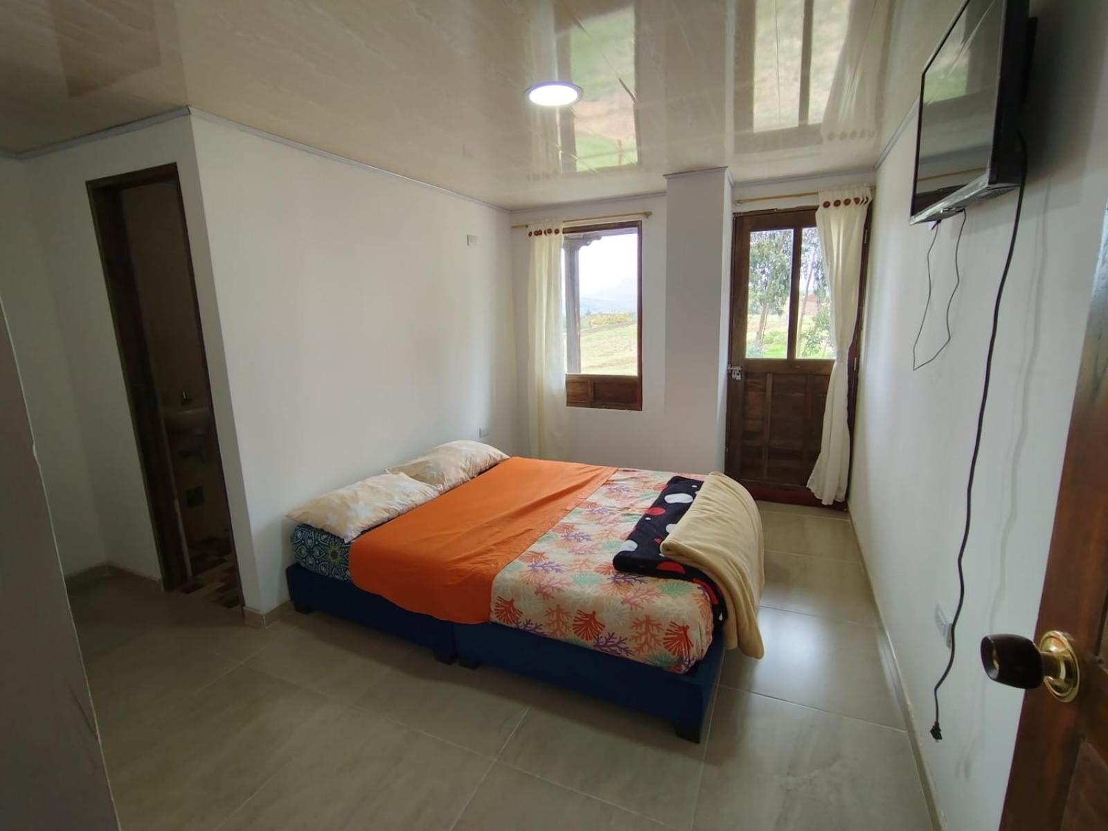 Hotel Tota Eliseo Playa Blanca Lago De トタ エクステリア 写真
