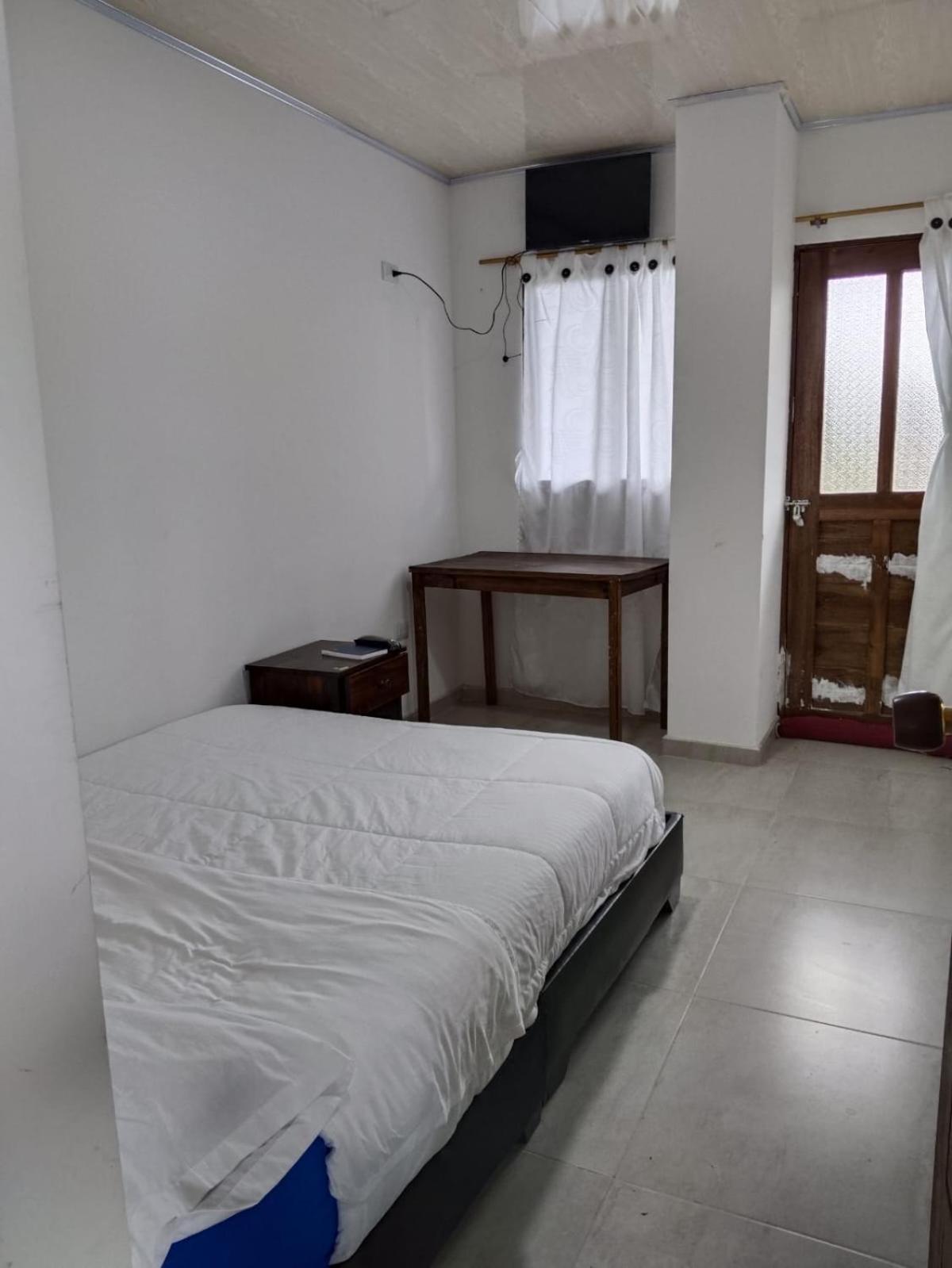 Hotel Tota Eliseo Playa Blanca Lago De トタ エクステリア 写真